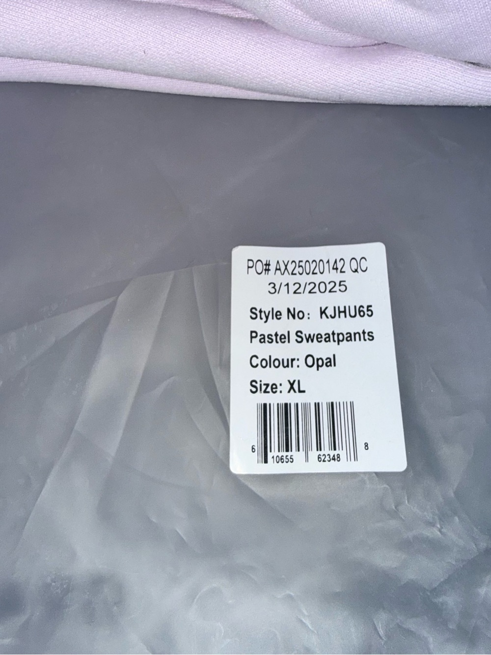 Opal Oversized Fleece Joggers — Women - Picture 5 of 5